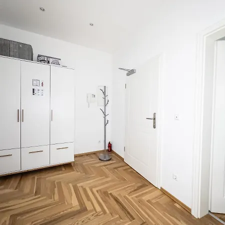Firstclass 2-room-apartment Apartment Leipzig